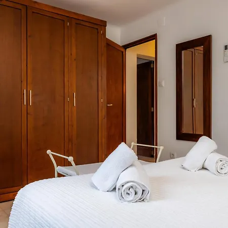 Es Claper 펜션 칼라 라트자다