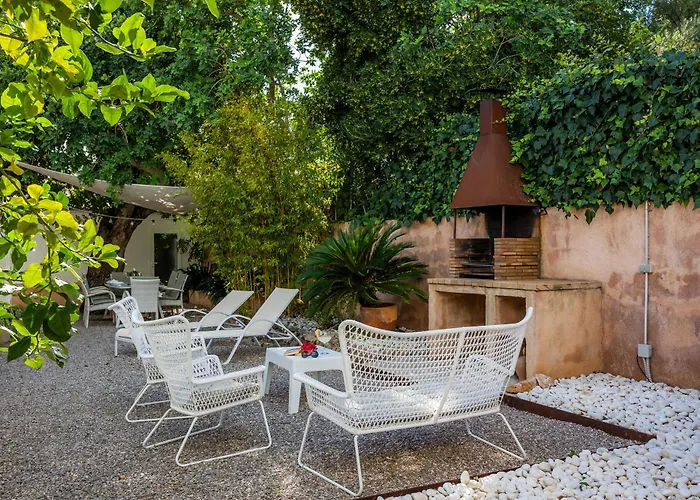 Es Claper בית נופש קאלה ראטג'אדה